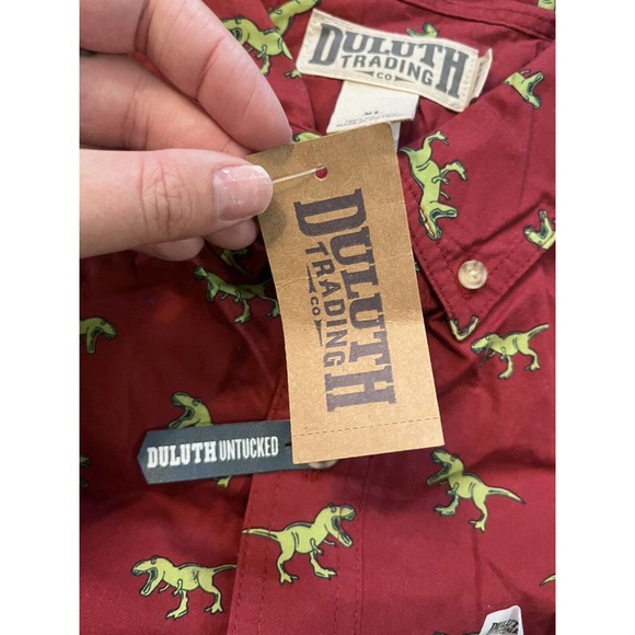 Duluth Trading Mens Slim Fit Button Up Shirt Size XL Shortsleeve Red w/ dinos O7 - Picture 5 of 7